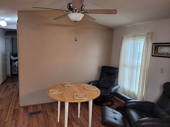 4th image of 4855 County Road 146 #59
