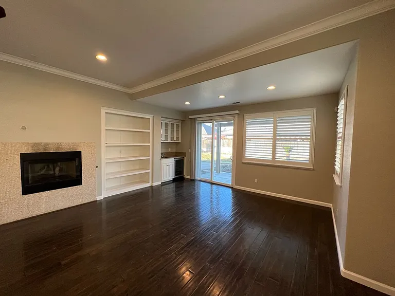 937 Jasmine Hollow Dr — Photo 6