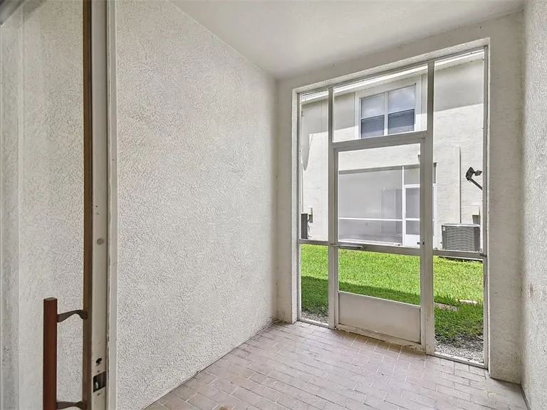 3430 High Hampton Cir — Photo 33
