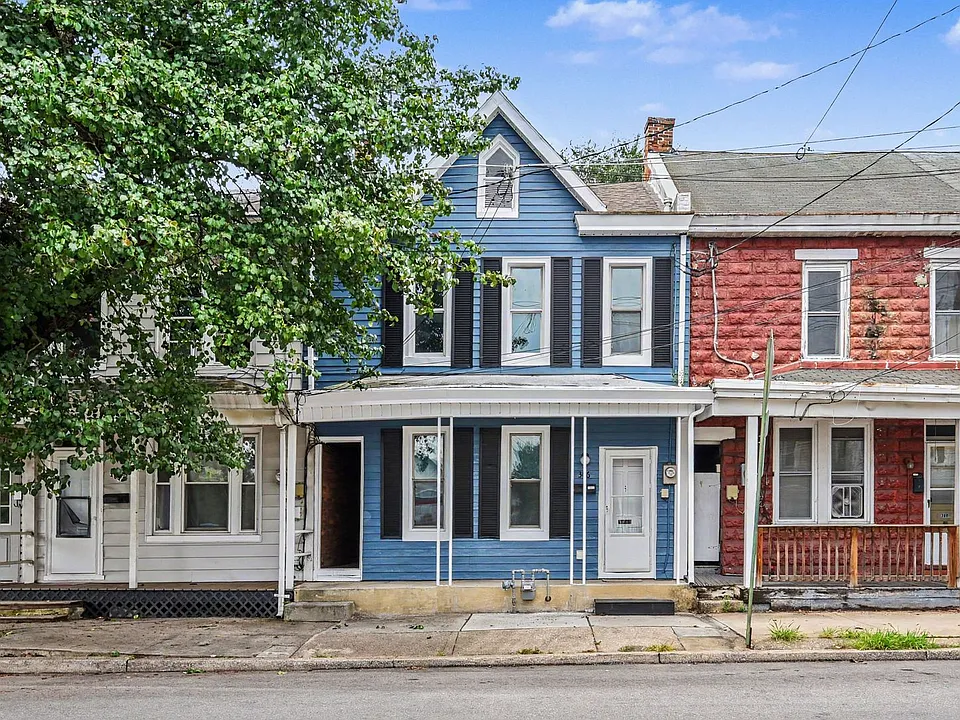 306 N College St