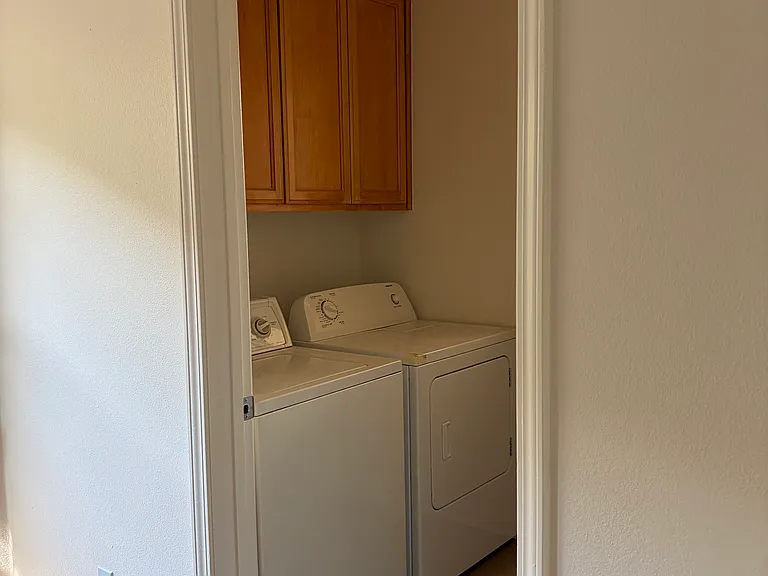 2233 Humboldt Ave — Photo 9