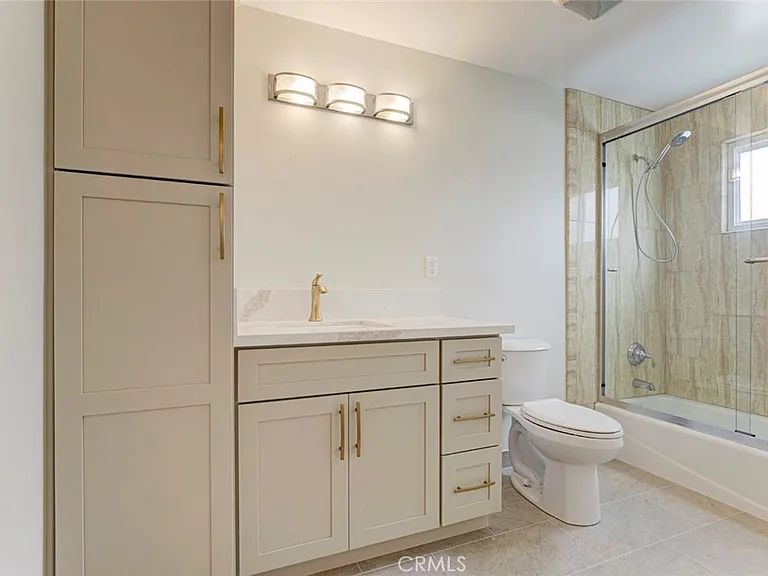 1333 Western Ave — Photo 20