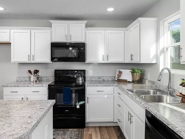 1203 Aundria Ave — Photo 11