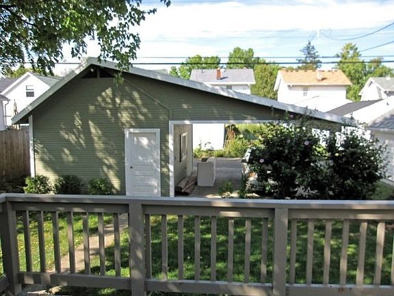 5th image of 245 Peach Orchard Ave