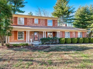2002 Ashley Ct, Louisville, KY 40242