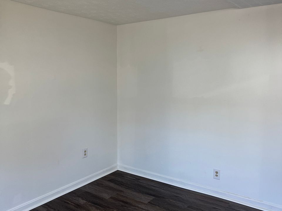 1st image of 330 W Kentucky Ave