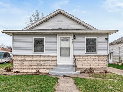 806 Carlton St, Mishawaka, IN, 46544