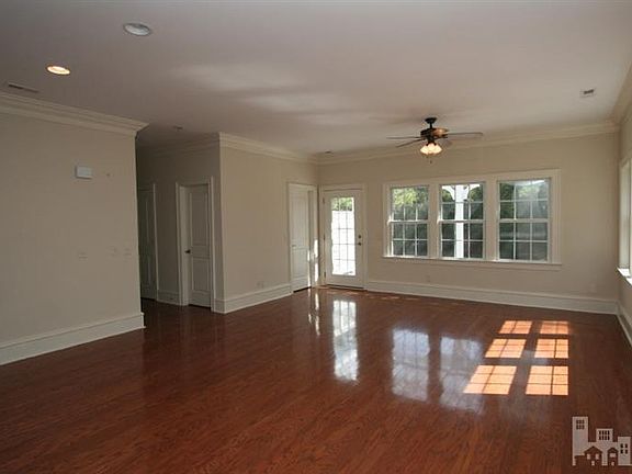 4th image of 3347 Jasper Place #16