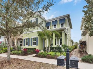624 Winterside Dr, Apollo Beach, FL 33572