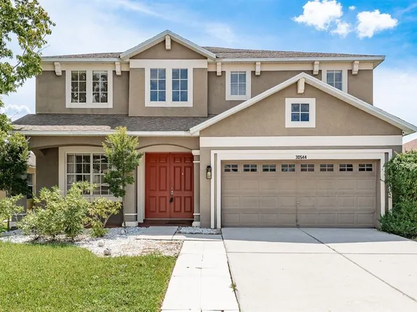 30544 Latourette Dr, Wesley Chapel, FL 33545