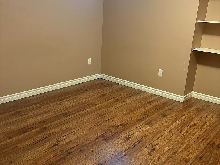 1264 Sim Pl #BASEMENT — Photo 34