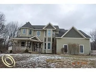 2781 Brighton Rd photo 1