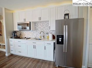 107 Beechwood Ln #C7, Beech Mountain, NC 28604