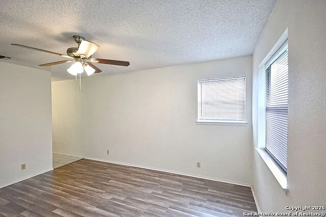 663 Floral Ave #A3 — Photo 27