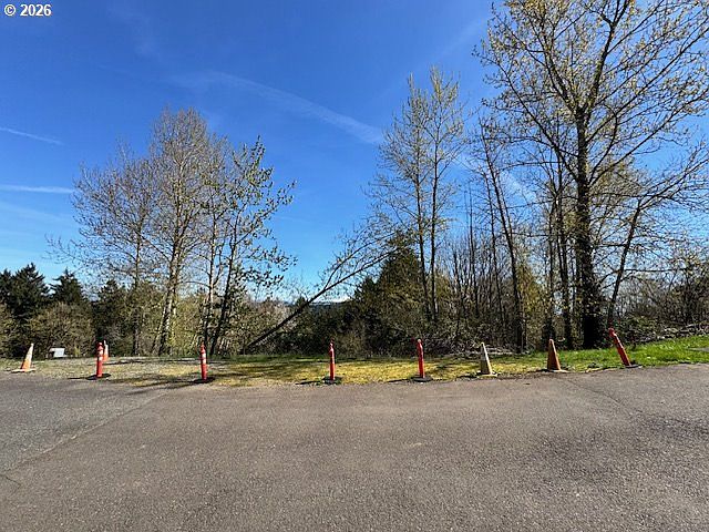 2nd image of Dorset Ln