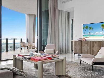 2821 S Bayshore Dr UNIT 17D, Miami, FL, 33133