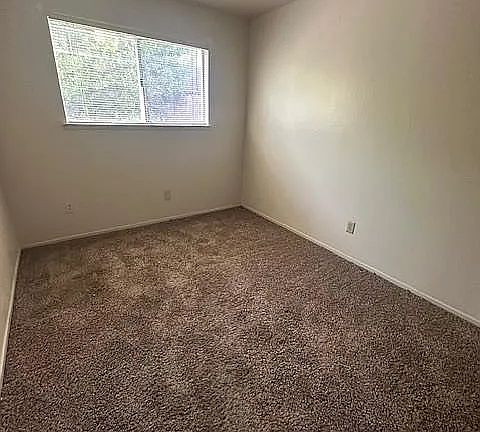 4th image of 6301 Wexford Cir