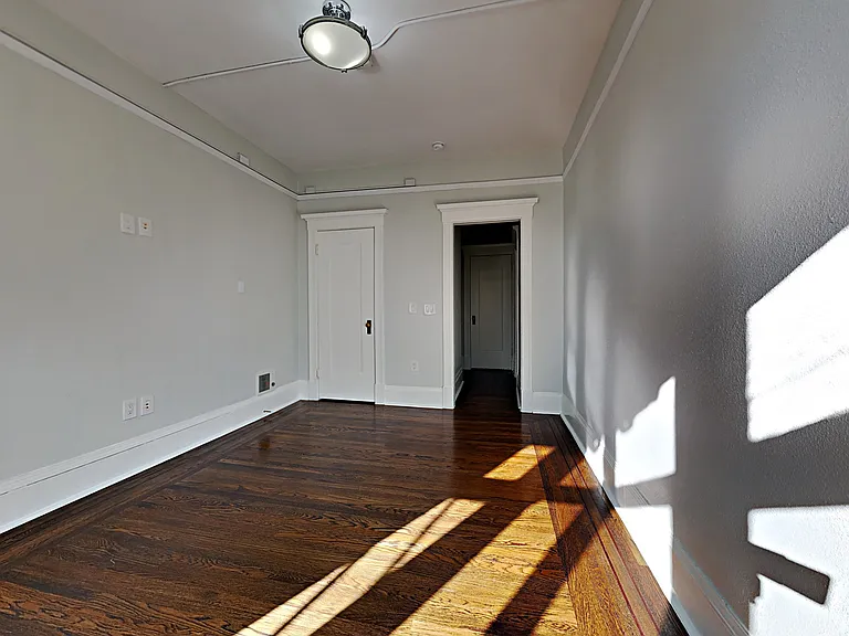 952 Sutter St. — Photo 6