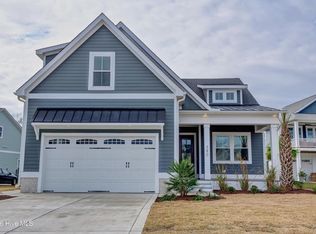 108 Whispering Pine Ln, Holly Ridge, NC 28445