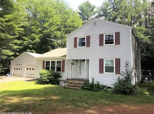 87 Maquoit Rd, Brunswick, ME 04011