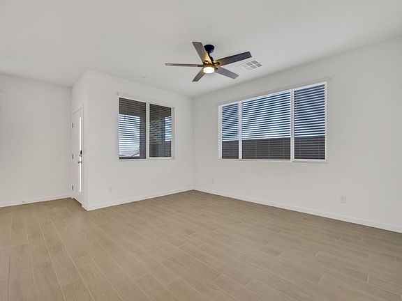 3rd image of 310 Walsh Peak Ave