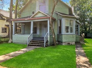 1245 3rd St #1, Muskegon, MI 49441