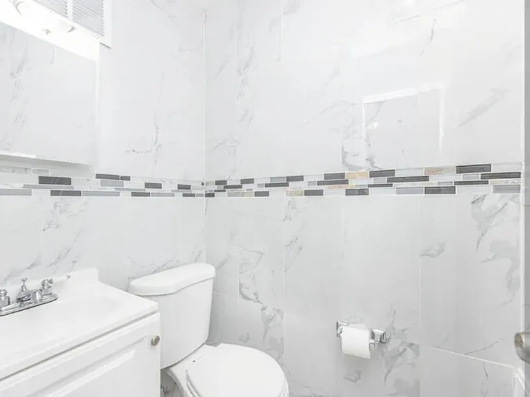 552 Kimball Ave — Photo 11