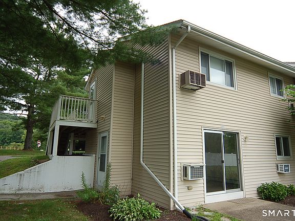4th image of 470 Danbury Road #7