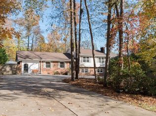 1100 Hobbs Rd, Greensboro, NC 27410