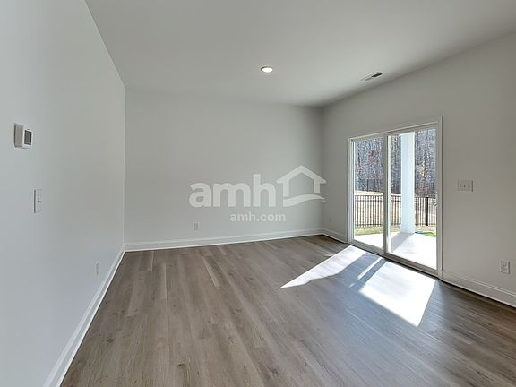 4th image of 3517 Jefferson Corner Ln