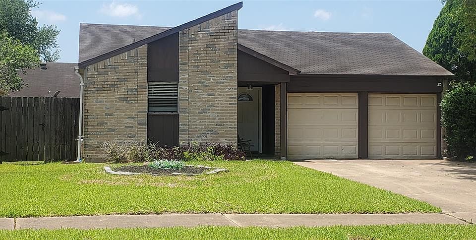 1st image of 9010 Kindlewood Dr