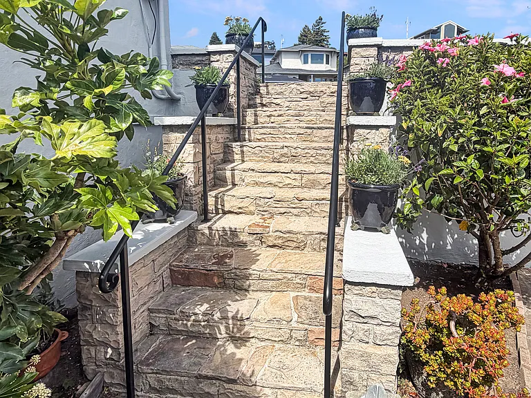 34 Arlington Ave #1 — Photo 3