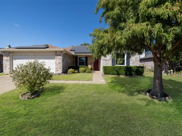 333 Firewheel Rd, Burleson, TX 76028