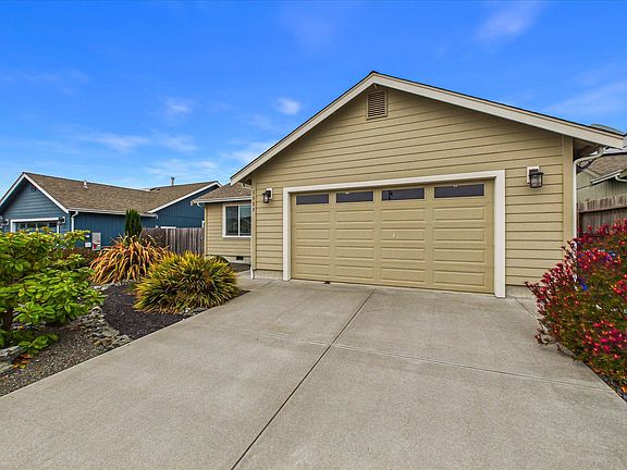 2nd image of 1355 Conifer Ct