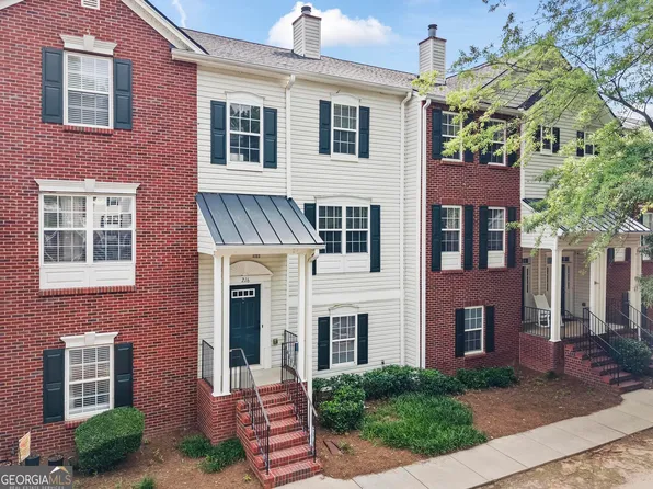 216 Village Square Dr, Woodstock, GA 30188