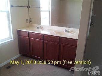5th image of 1743 Emerald Creek Dr