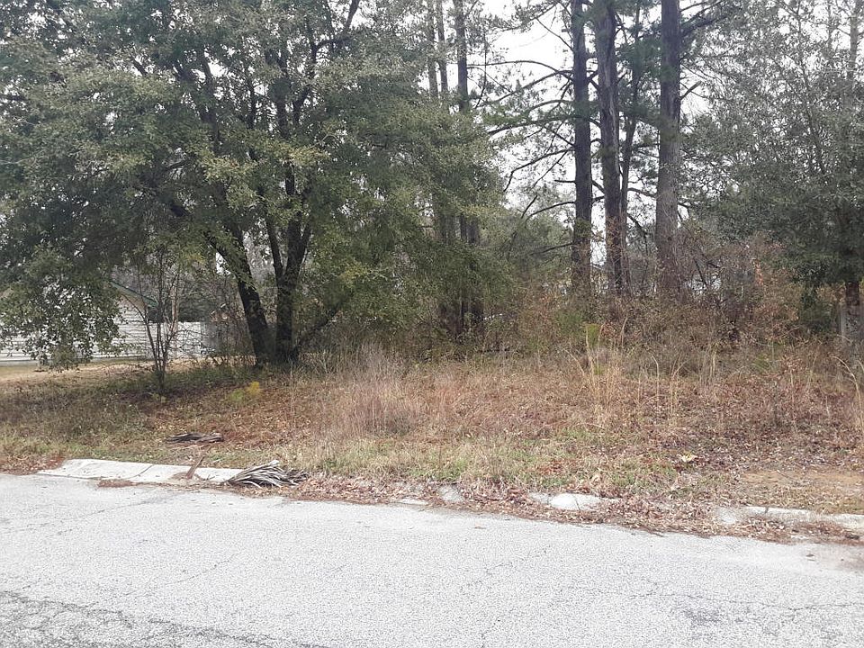 2nd image of 209 Sagebrush Ln