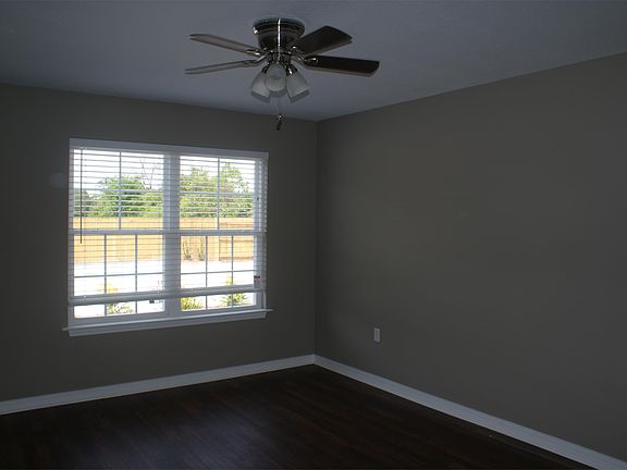 LIVING ROOM VIEW #2