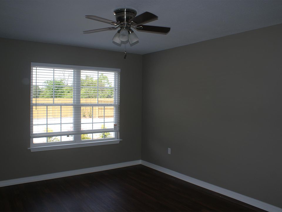 LIVING ROOM VIEW #2