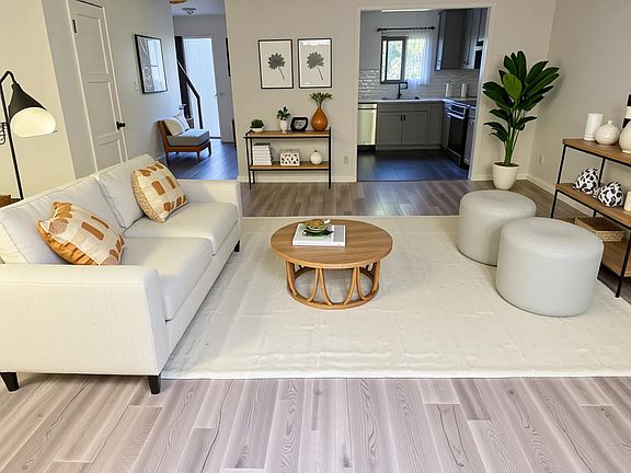 Living room - AI staged