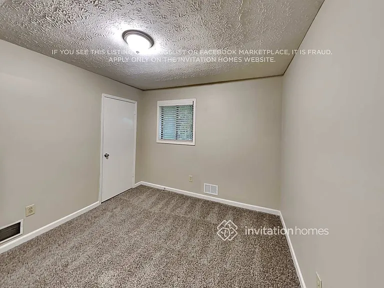4162 Jody Ct NE — Photo 13