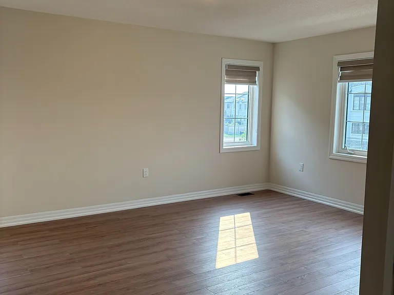 33 Stennett Dr — Photo 18
