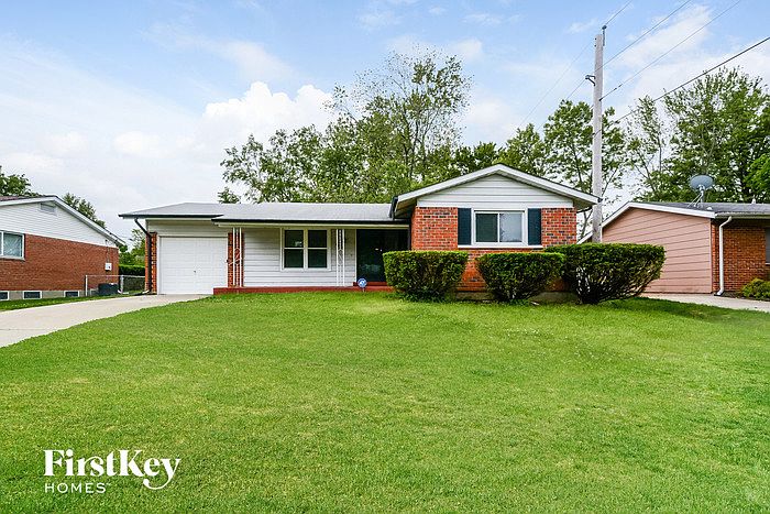 1st image of 2540 Yorkshire Dr