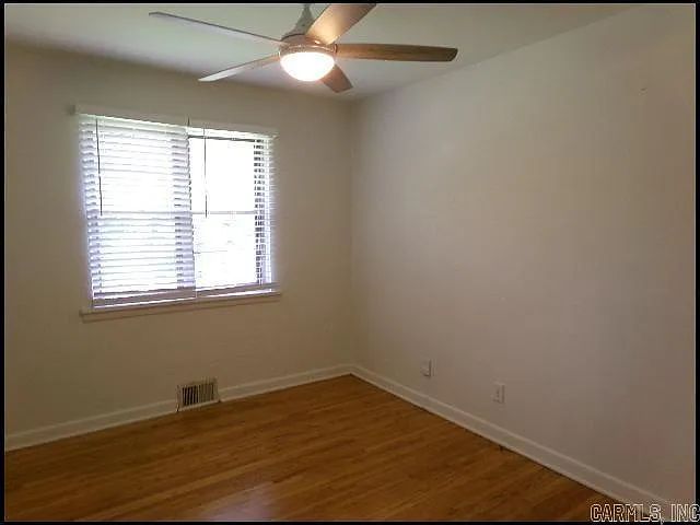 134 Sheridan Rd — Photo 7