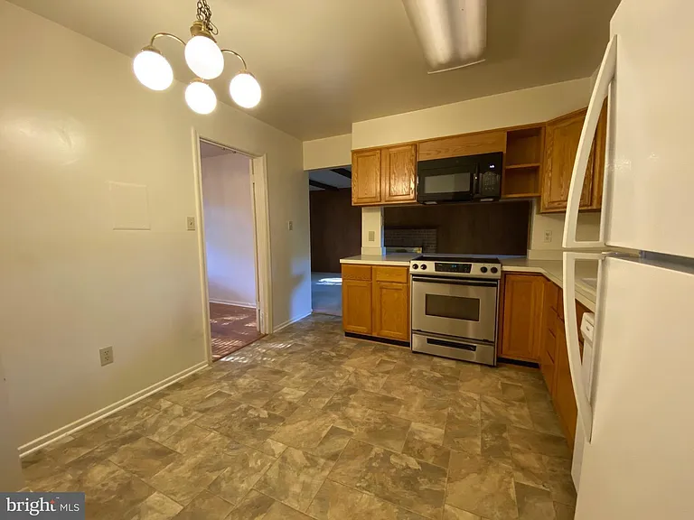 6731 Bellamy Ave — Photo 9