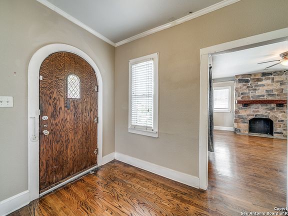 3rd image of 346 Donaldson Ave