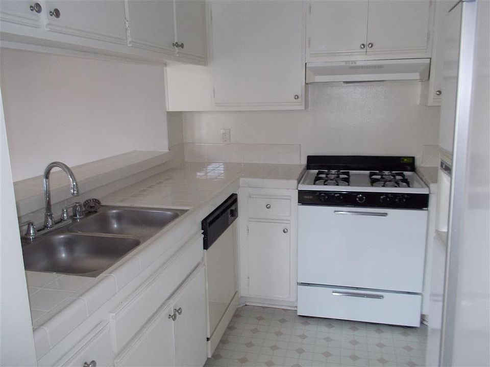 1st image of 11919 Culver Blvd APT 308