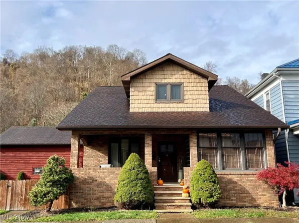 311 Sinclair Ave, Yorkville, OH 43971