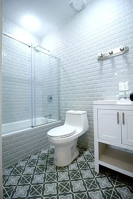 Rented by Elite NY Holdings | media 20