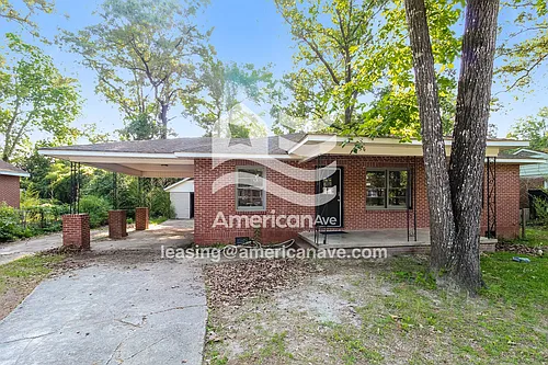 136 Evergreen St Photo 1